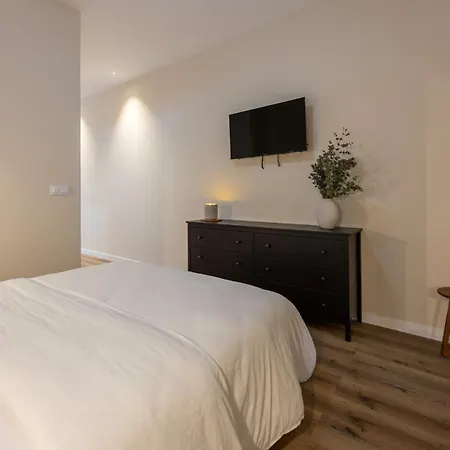 Pivote Flats - Marina B *