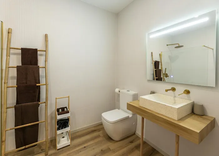 Pivote Flats - Marina B